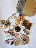 Brooches & Hair Accessories Lot (Total of 20 pieces). Also great for crafters!