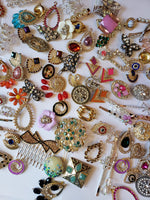 Best seller! 20 pieces bundle of brooches,pendants,hair pins